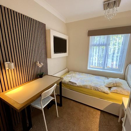סאות'המפטון Home Accommodation מראה חיצוני תמונה