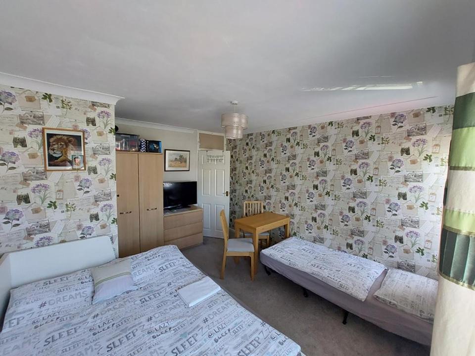 סאות'המפטון Home Accommodation מראה חיצוני תמונה