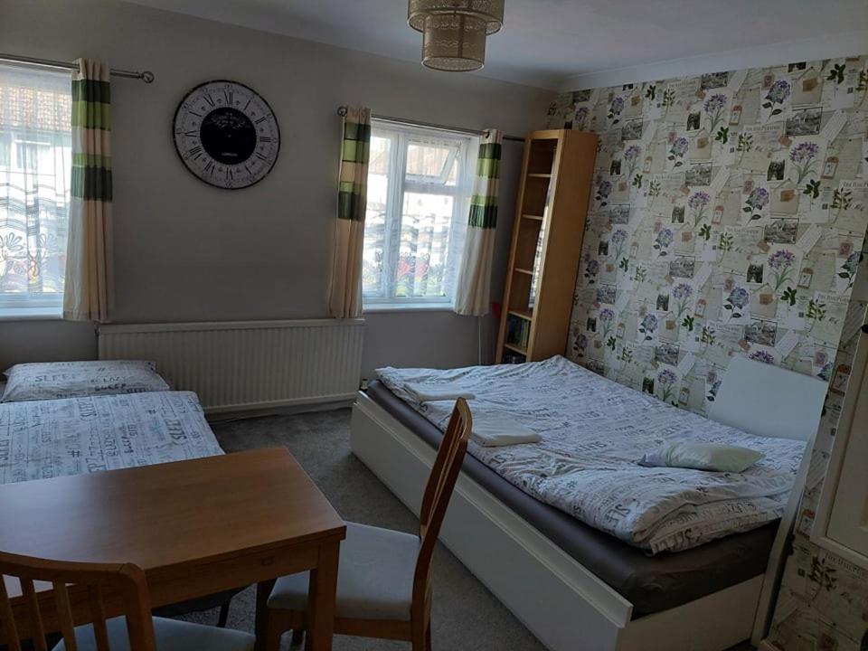 סאות'המפטון Home Accommodation מראה חיצוני תמונה