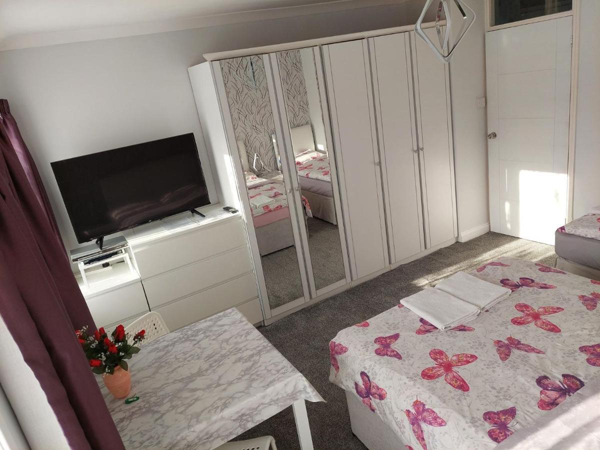 סאות'המפטון Home Accommodation מראה חיצוני תמונה