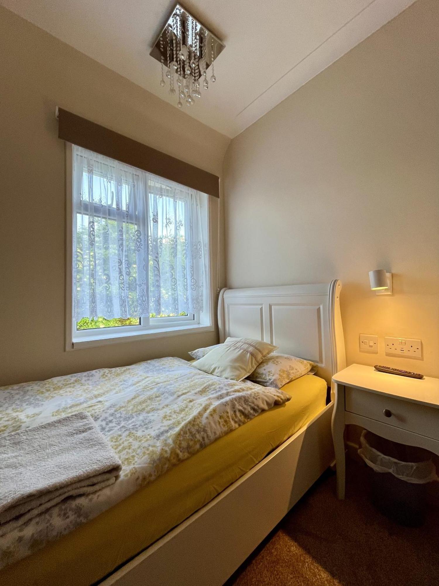 סאות'המפטון Home Accommodation מראה חיצוני תמונה