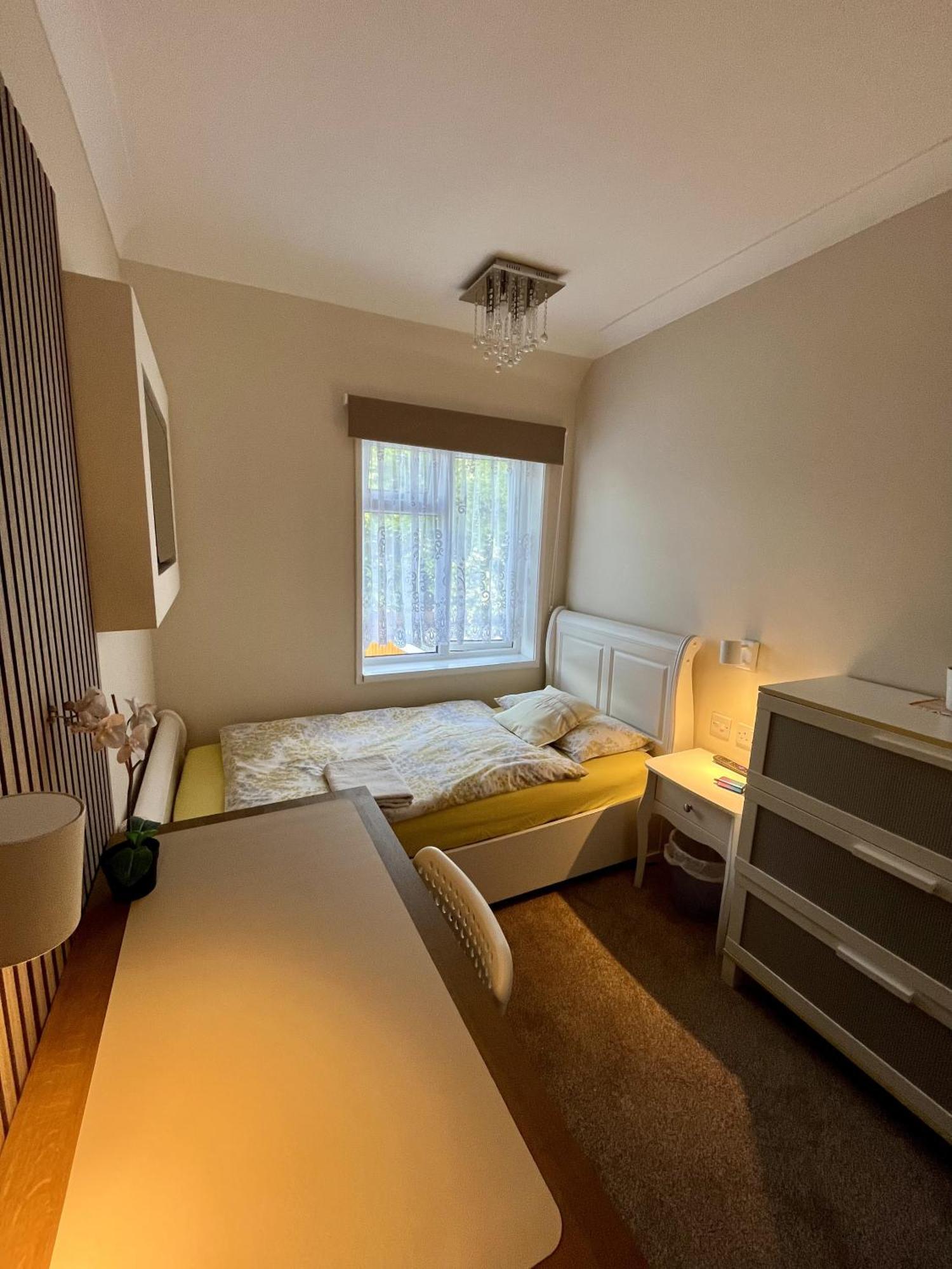 סאות'המפטון Home Accommodation מראה חיצוני תמונה